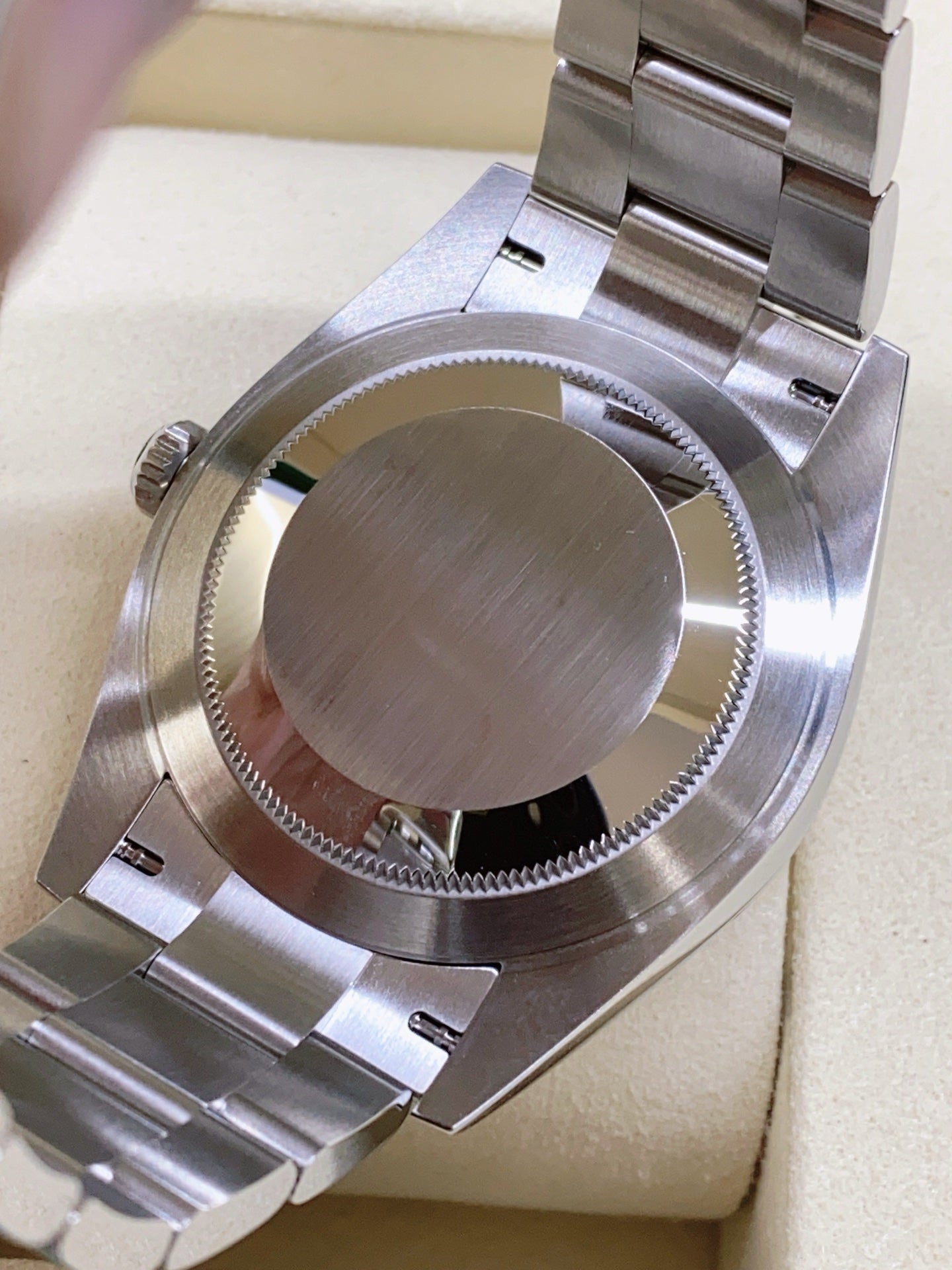 2025 Brand New Rolex - 126300-0003 Datejust 41 Stainless Steel Smooth / Oyster / Silver