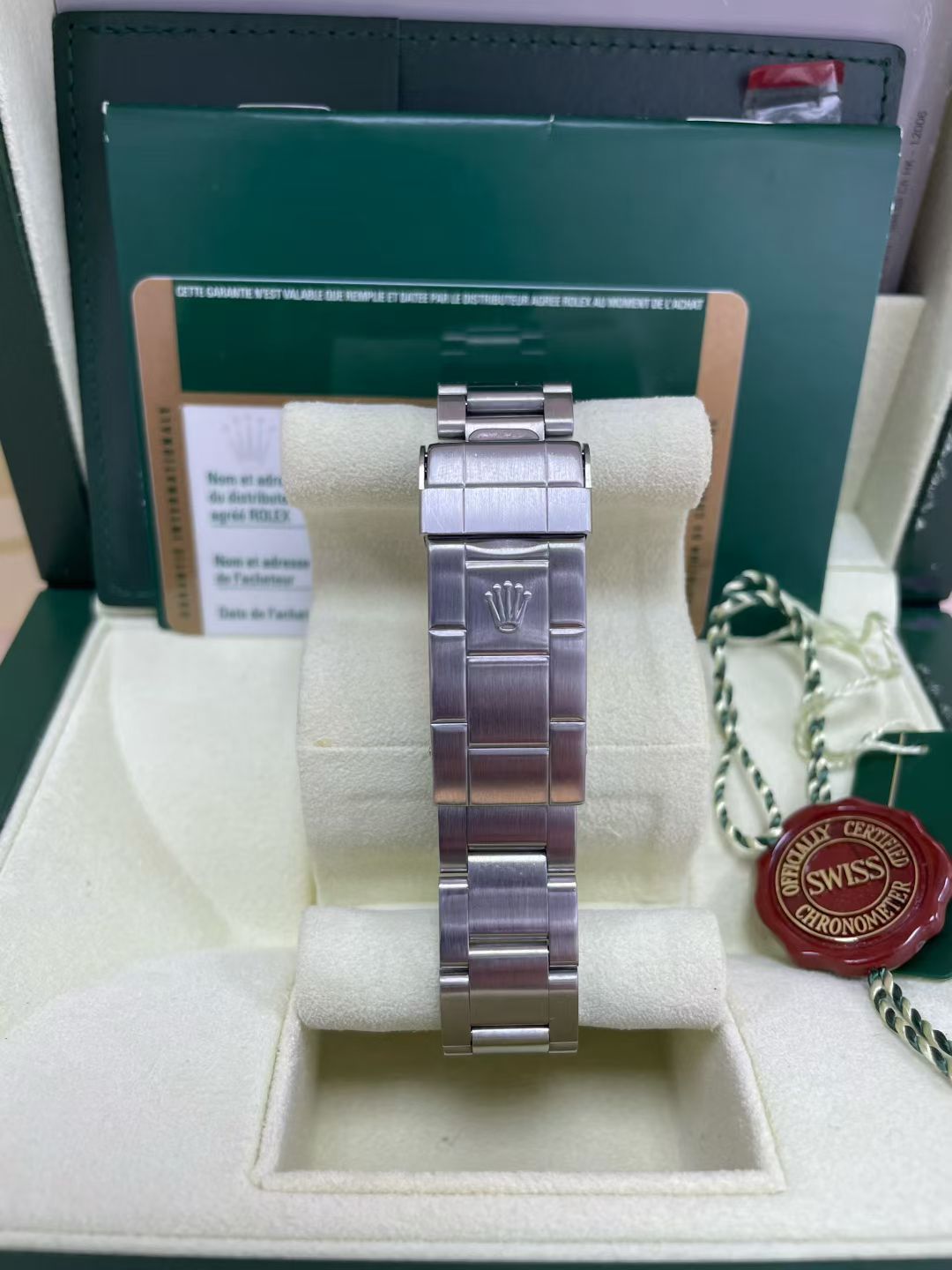 2009 Pre-owned Rolex - Submariner Date 16610