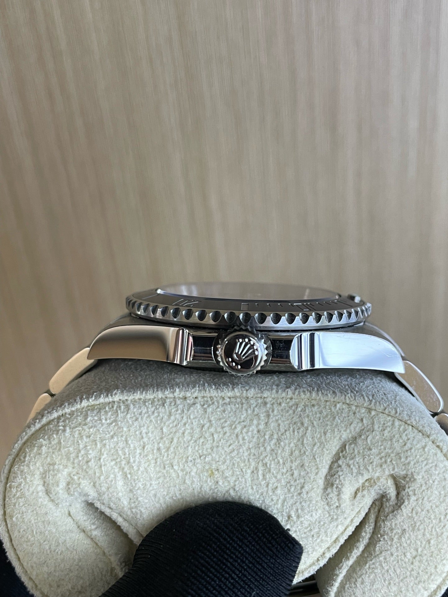 2025 Brand New Rolex - 124060-0001 Submariner No-Date 41 / Stainless Steel / Black / Cerachrom