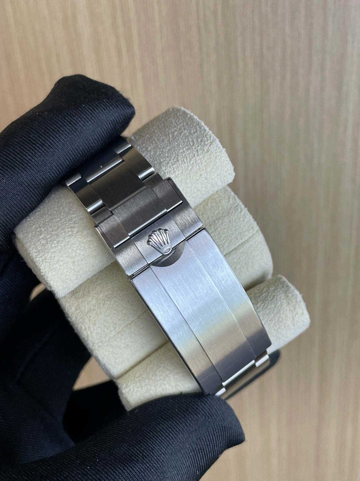 2025 Brand New Rolex - 124060-0001 Submariner No-Date 41 / Stainless Steel / Black / Cerachrom