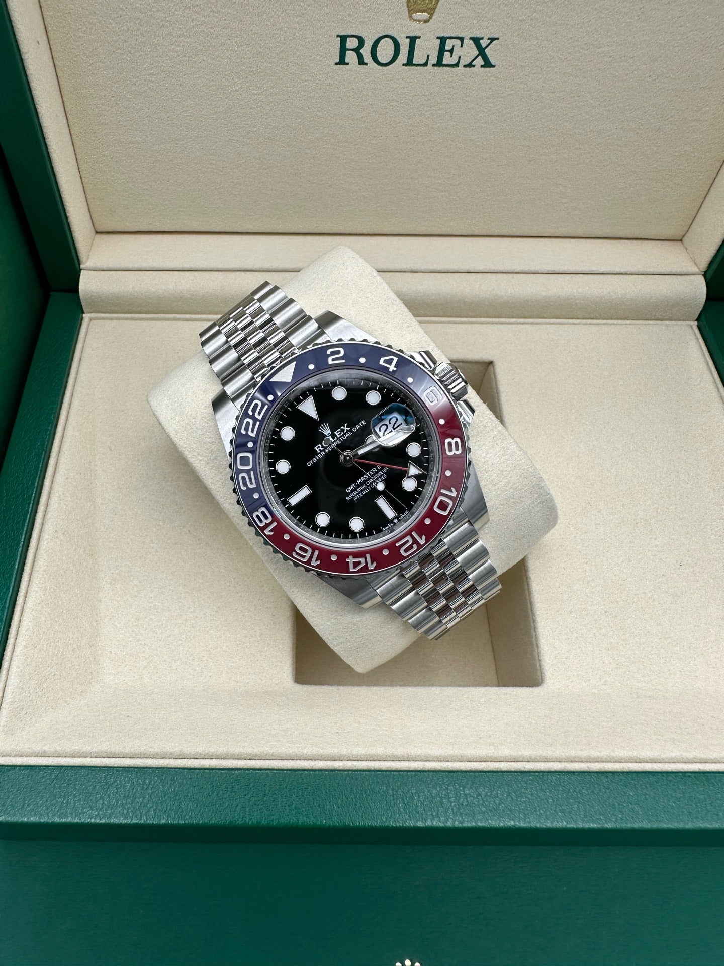 2025 Brand New Rolex - 126710BLRO-0001 GMT-Master II Stainless Steel / BLRO / Jubilee