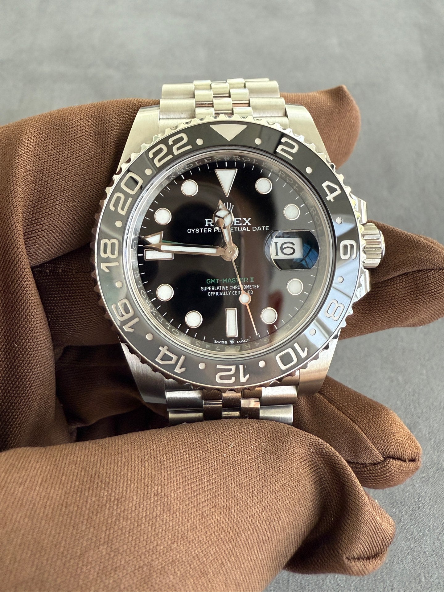 2025 Brand New Rolex - 126710GRNR-0003 GMT-Master II Stainless Steel / GRNR / Jubilee