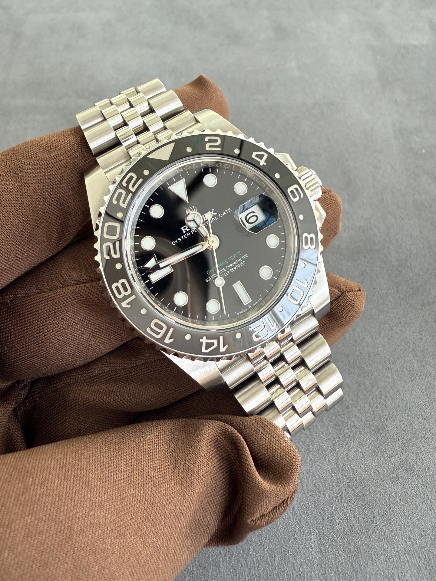 2025 Brand New Rolex - 126710GRNR-0003 GMT-Master II Stainless Steel / GRNR / Jubilee