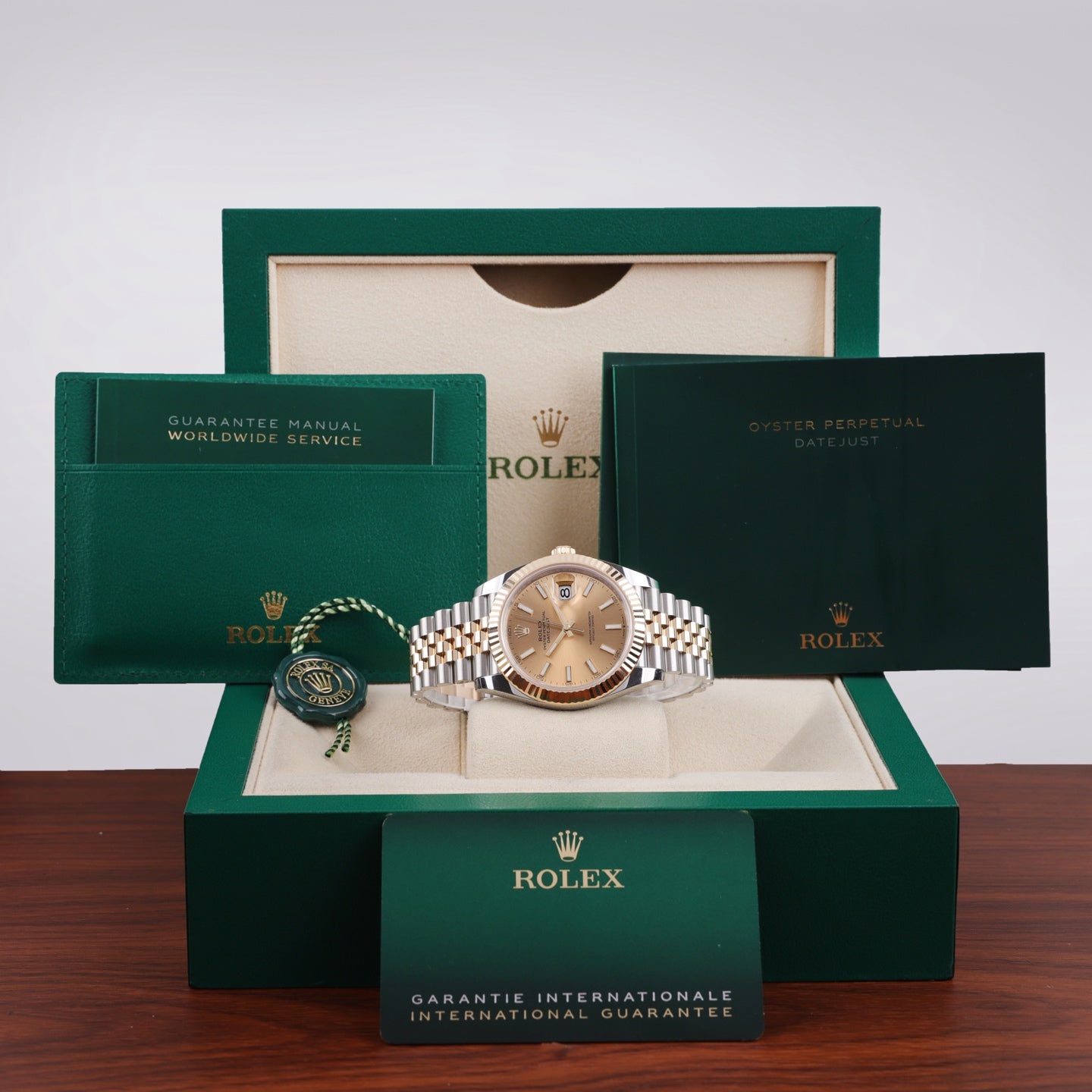 2025 Brand New Rolex - 126333-0010 Datejust 41 Rolesor Yellow Fluted / Jubilee / Champagne