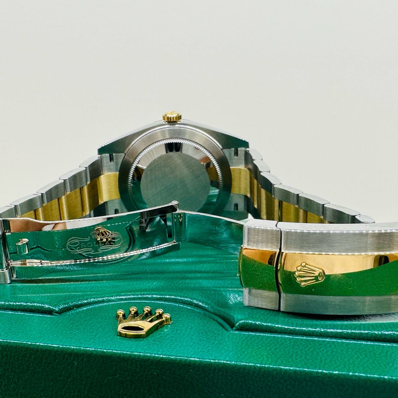 2025 Brand New Rolex - 126333-0009 Datejust 41 Rolesor Yellow Fluted / Oyster / Champagne