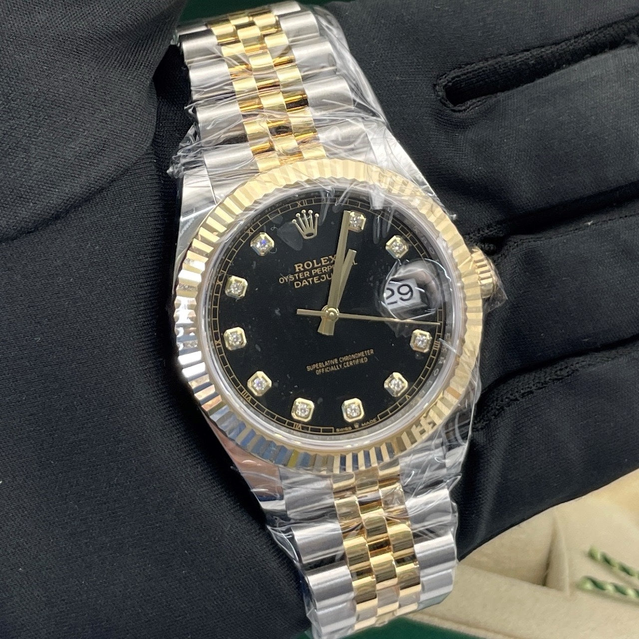 2025 Brand New Rolex - 126333-0006 Datejust 41 Rolesor Yellow Fluted / Jubilee / Black - Diamond