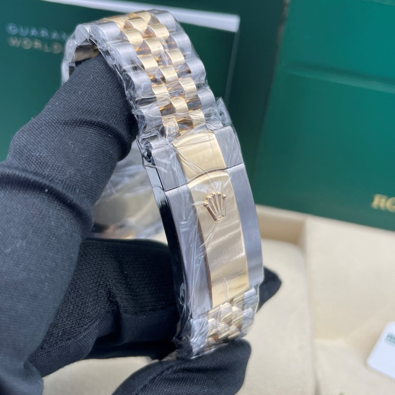 2025 Brand New Rolex - 126333-0006 Datejust 41 Rolesor Yellow Fluted / Jubilee / Black - Diamond