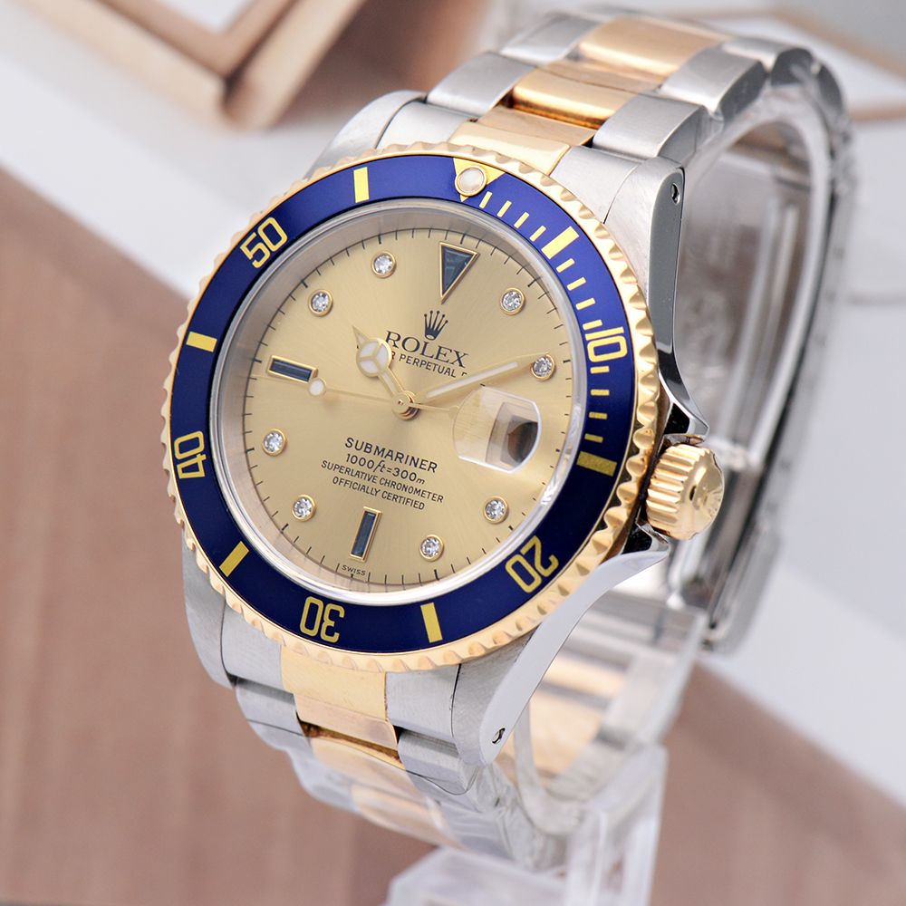 1999 Pre-owned Rolex - 16613 Serti Silver Submariner Date 16613 Serti Silver