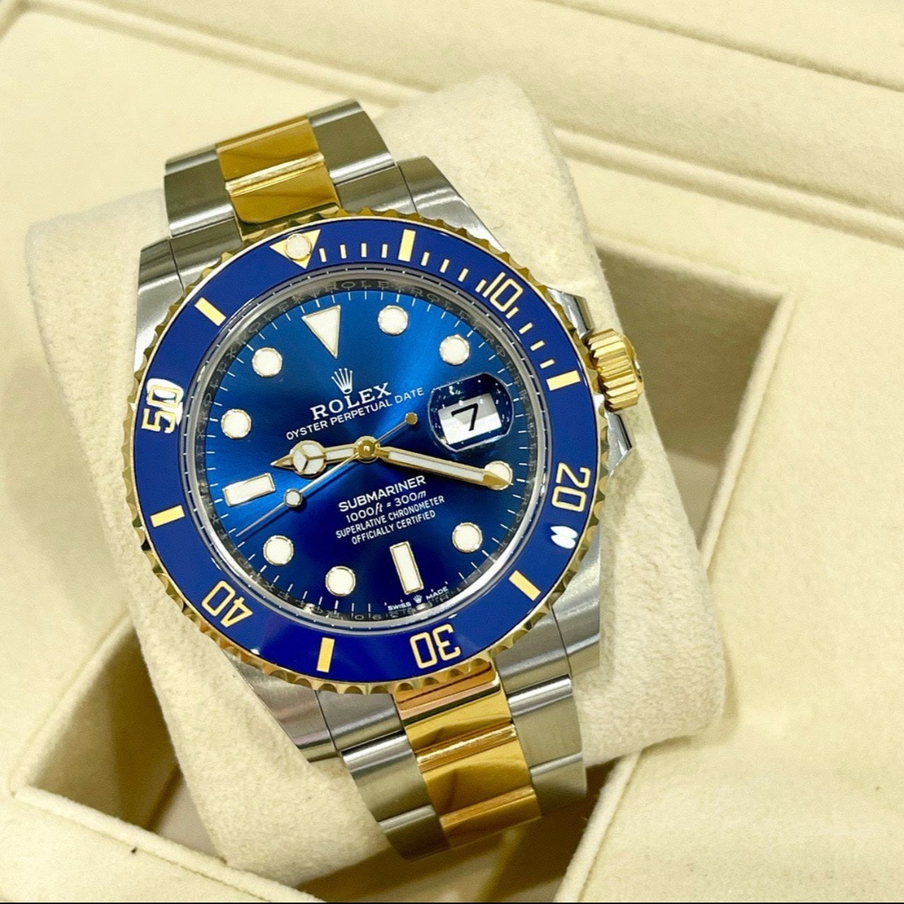 2025 Brand New Rolex - 126613LB-0002 Submariner Date 41 Stainless Steel / Yellow Gold / Blue