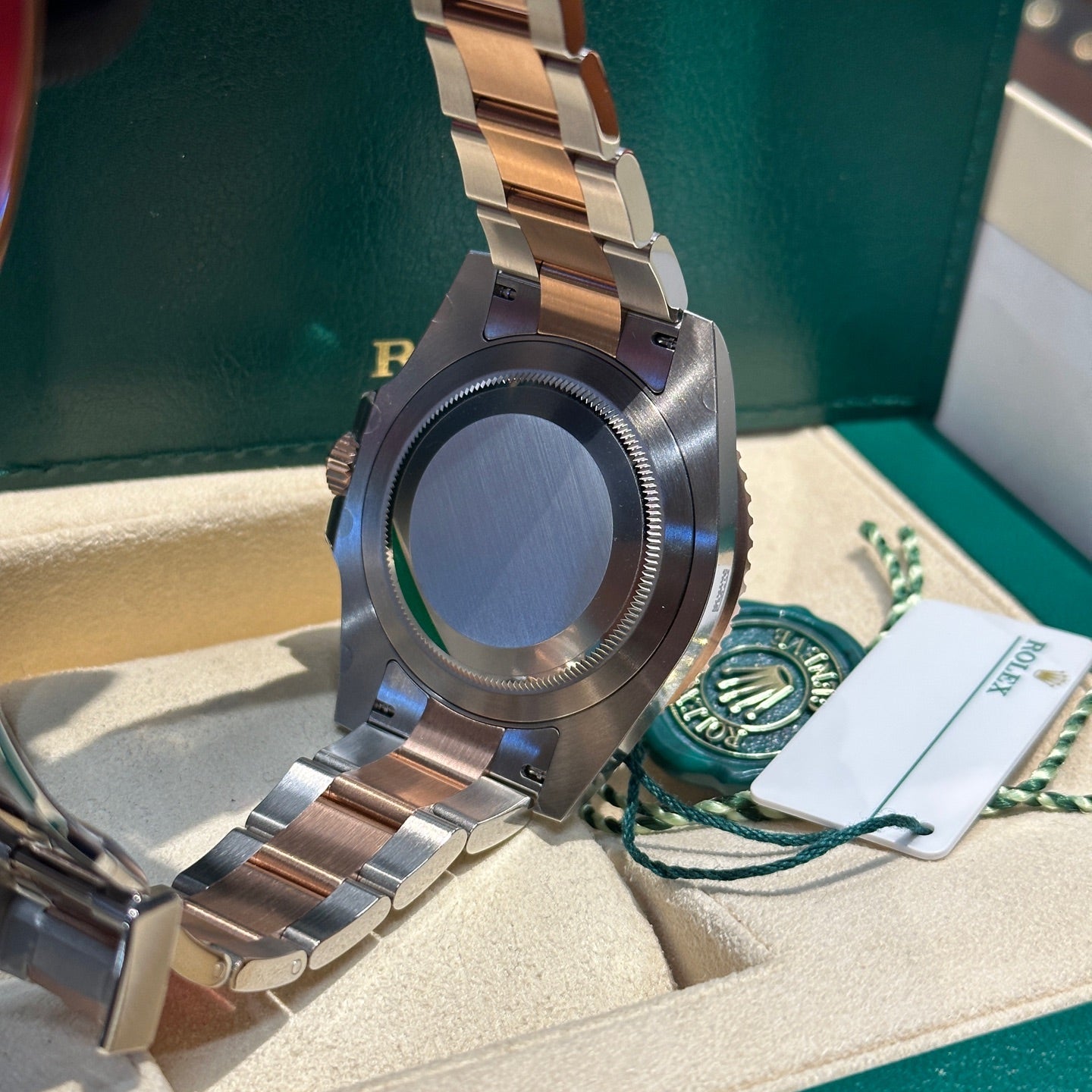 2025 Brand New Rolex - 126711CHNR-0002 GMT-Master II Stainless Steel / Everose / CHNR / Oyster