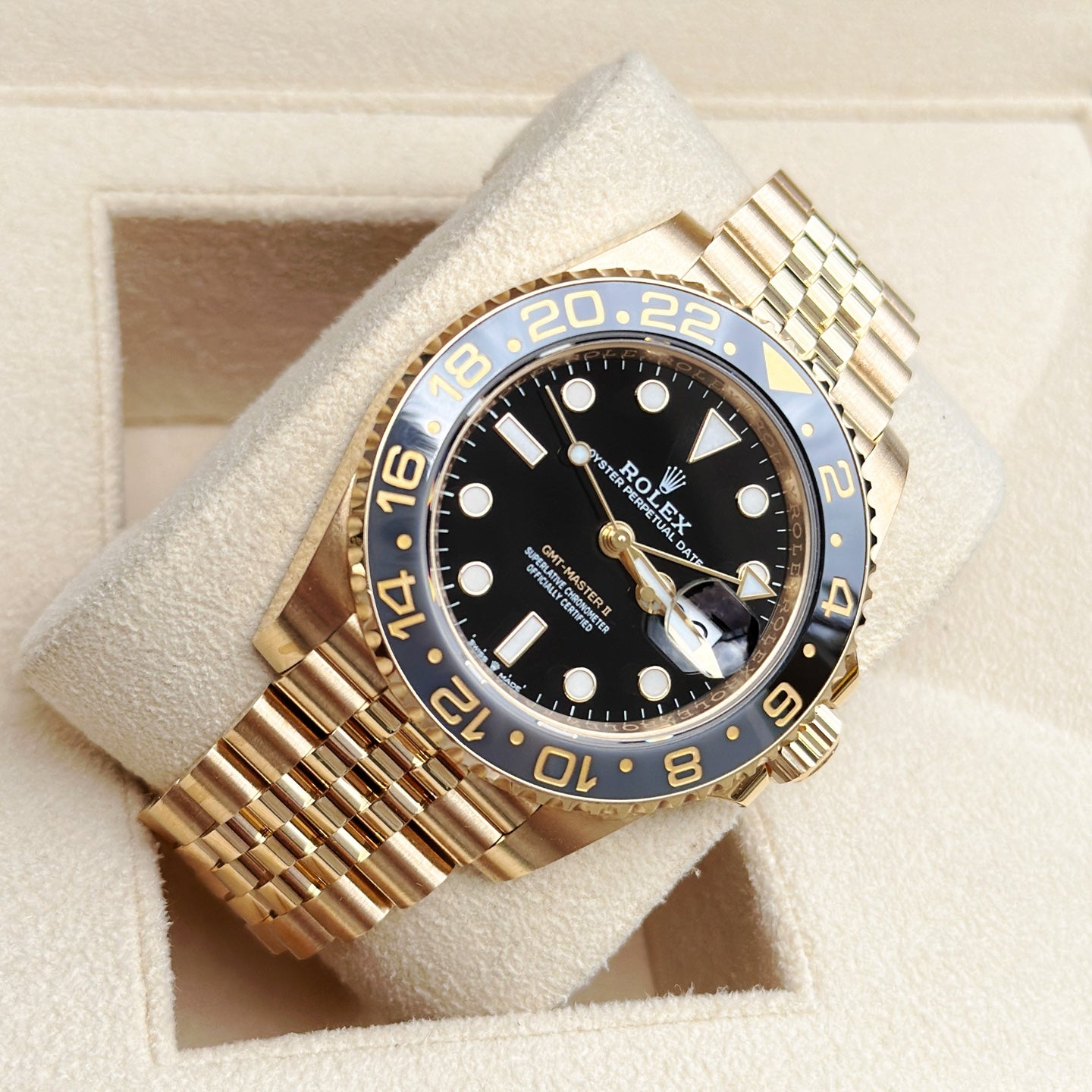 2025 Brand New Rolex - 126718GRNR-0001 GMT-Master II Yellow Gold / GRNR / Jubilee