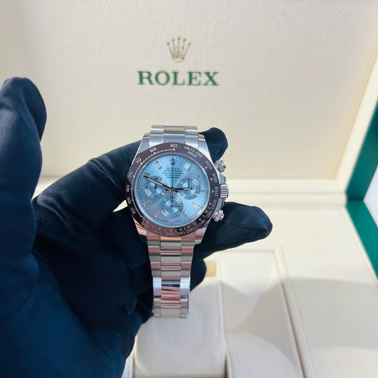 2023 Pre-owned Rolex - 116506-0002 Cosmograph Daytona Platinum / Cerachrom / Ice Blue - Baguette