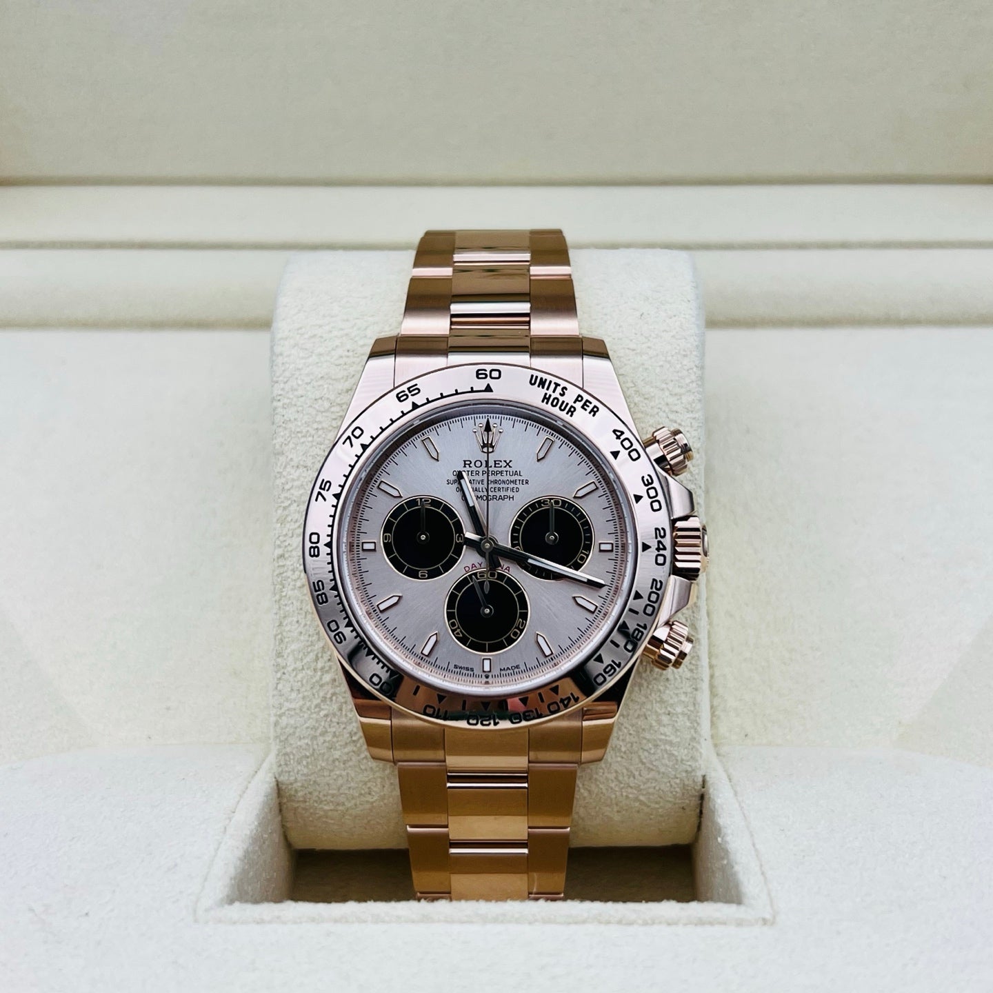 2025 Brand New Rolex - 126505-0003 Cosmograph Daytona Everose / Sundust - Black / Oyster