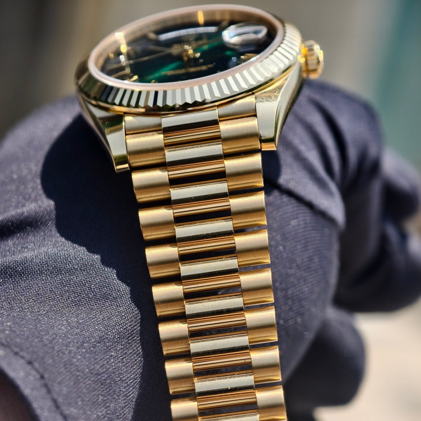 2025 Brand New Rolex - 228238-0069 Day-Date 40 Yellow Gold - Fluted / Green - Ombré