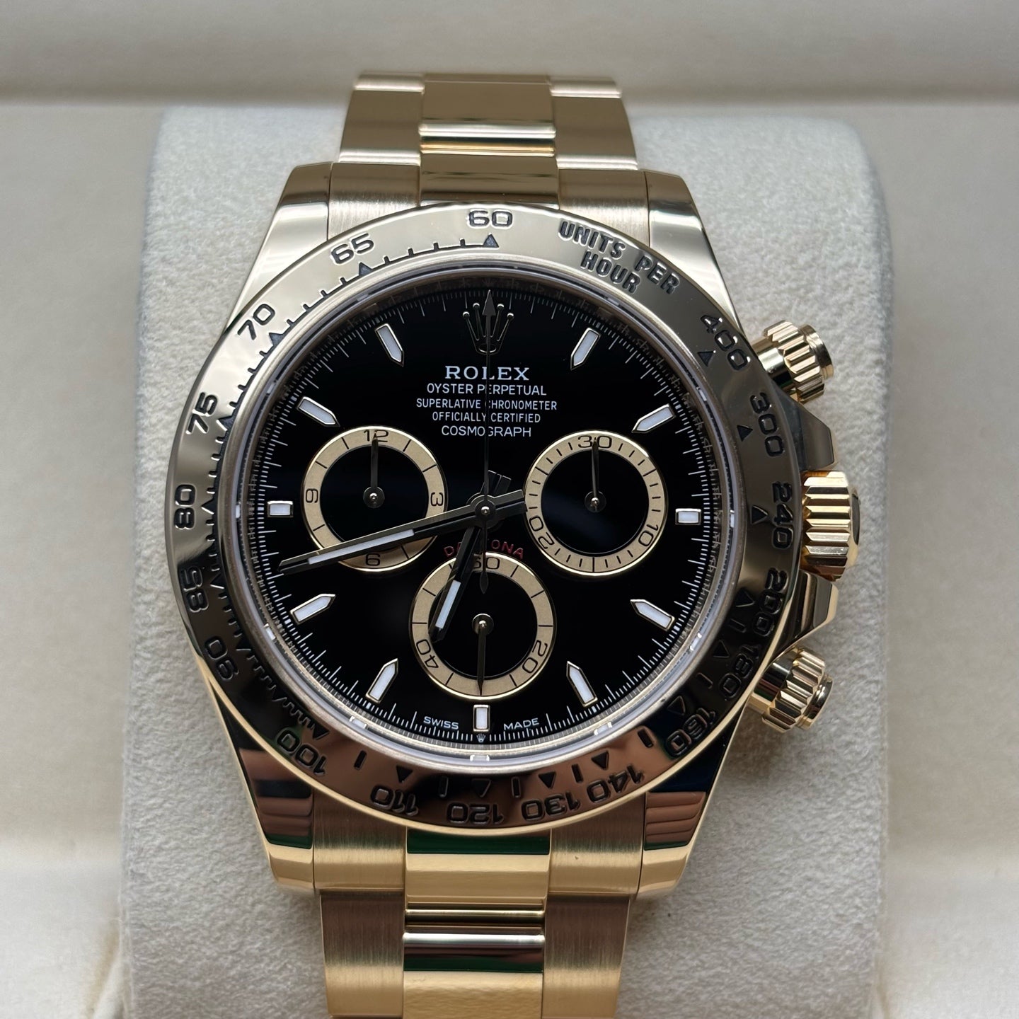 2024 Like New Rolex - 126508-0004 Cosmograph Daytona Yellow Gold / Black / Oyster