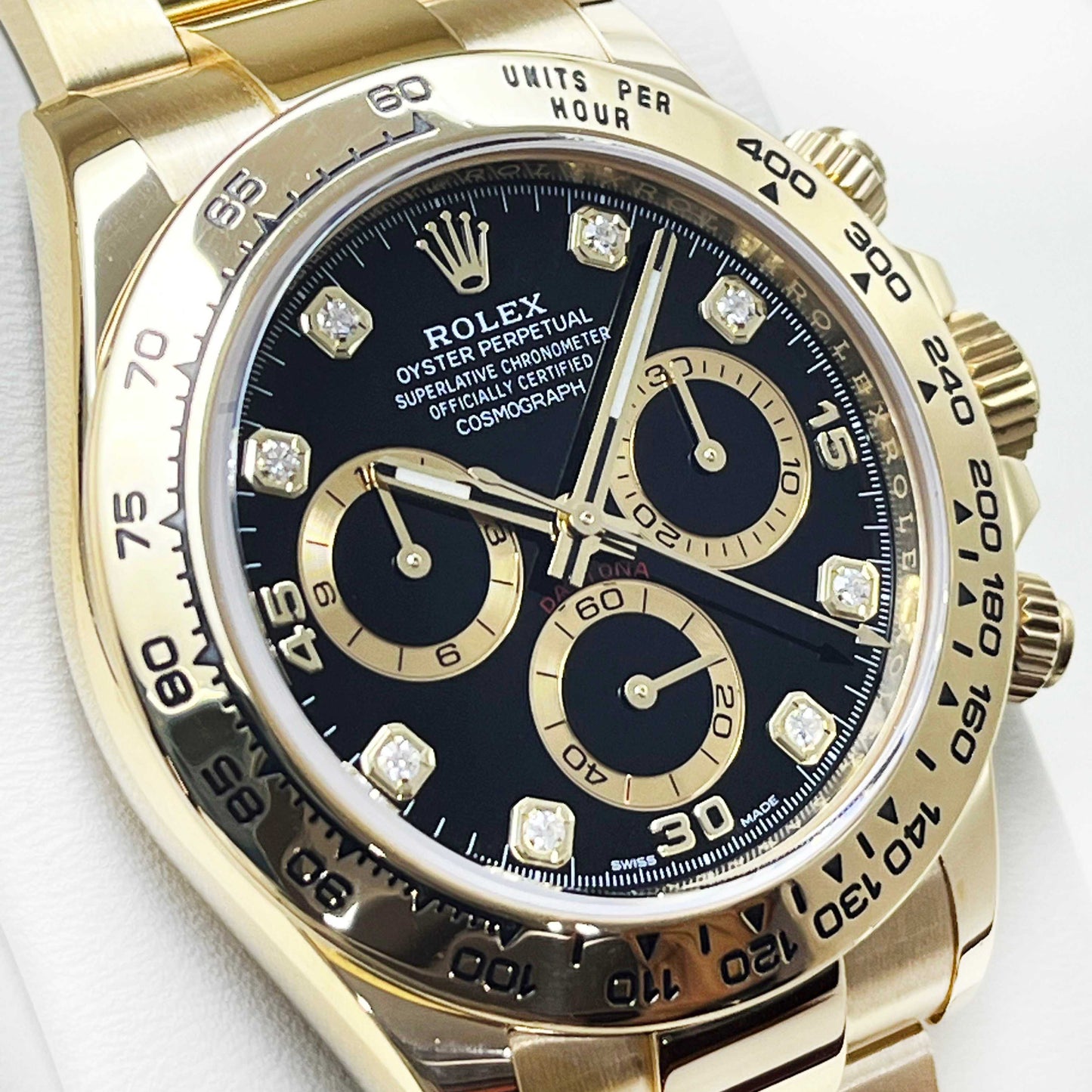 2022 Pre-owned Rolex - 116508-0016 Cosmograph Daytona Yellow Gold / Black - Diamond