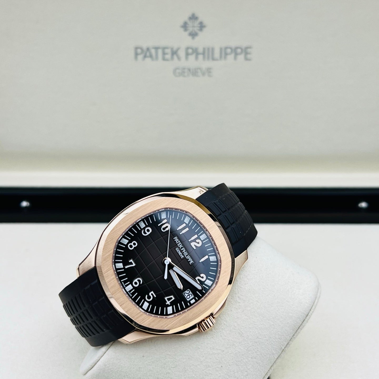 2025 Brand New Patek Philippe - 5167R-001 Aquanaut 5167 Rose Gold / Brown