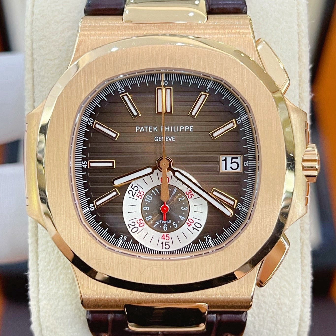 2022 Pre-owned Patek Philippe - 5980R-001 Nautilus 5980 Rose Gold / Strap