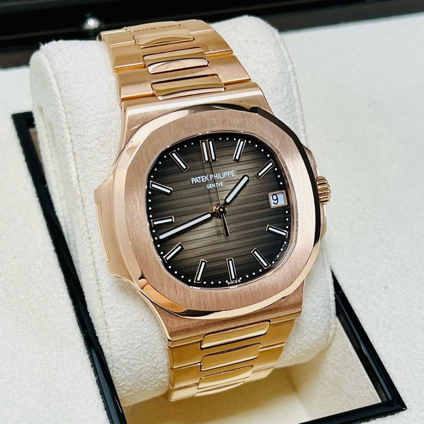 2019 Pre-owned Patek Philippe - 5711/1R-001 Nautilus 5711R Brown