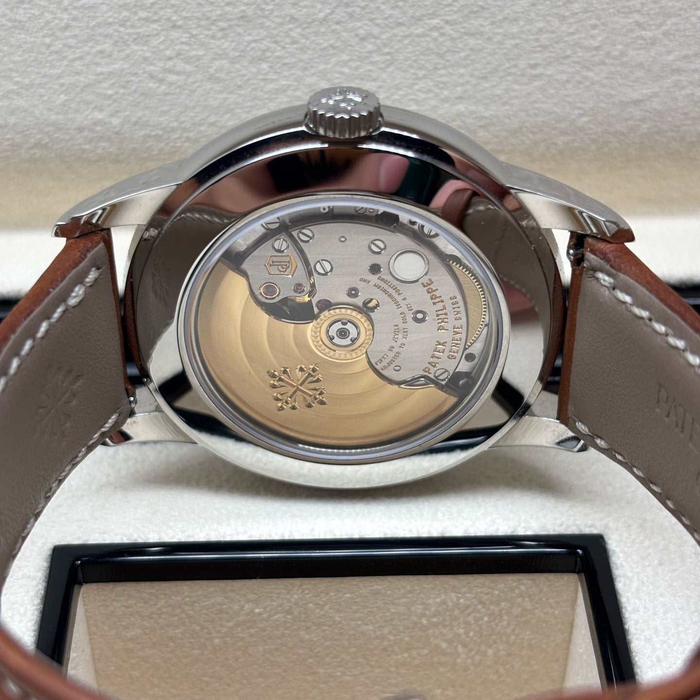 2025 Brand New Patek Philippe - 5212A-001 Calatrava Weekly Calendar Stainless Steel / Silver