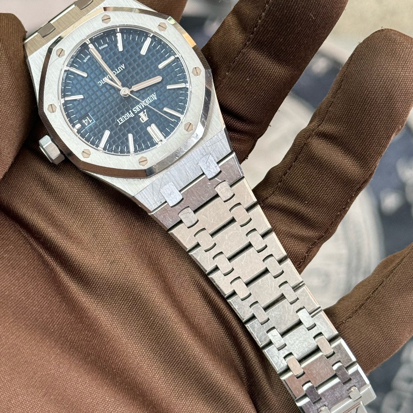 2021 Pre-owned Audemars Piguet - 15450ST.OO.1256ST.03 Royal Oak 15450 Selfwinding Stainless Steel / Blue