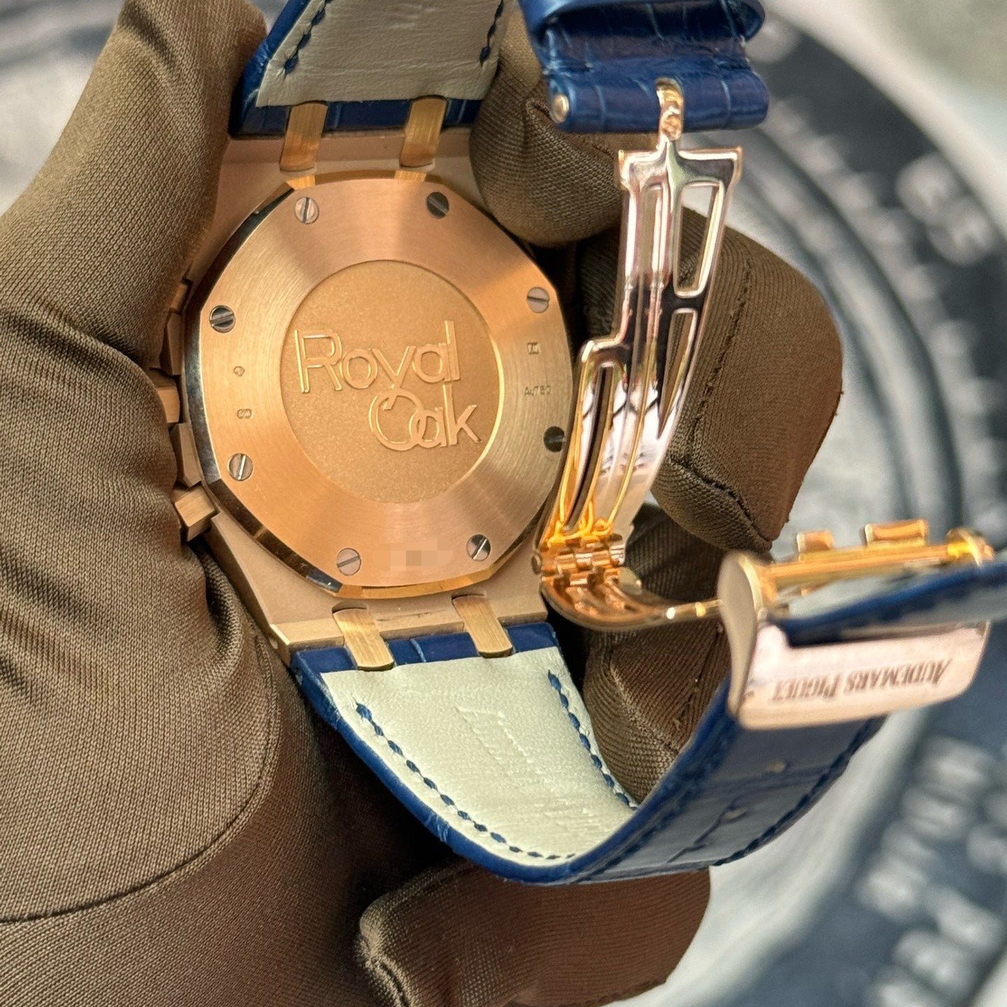 2020 Pre-owned Audemars Piguet - 26331OR.OO.D315CR.01 Royal Oak Chronograph 41 Pink Gold / Blue / Alligator