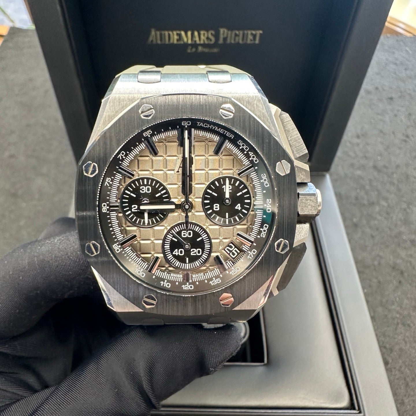 2023 Pre-owned Audemars Piguet - 26420SO.OO.A600CA.01 Royal Oak Offshore 43 Stainless Steel / Ceramic / Taupe