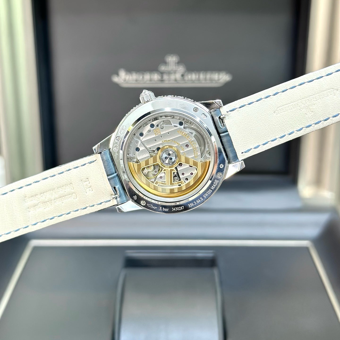 Unknow Pre-owned Jaeger-LeCoultre - Q3523570 Rendez-Vous Dazzling Moon White Gold / MOP / Alligator