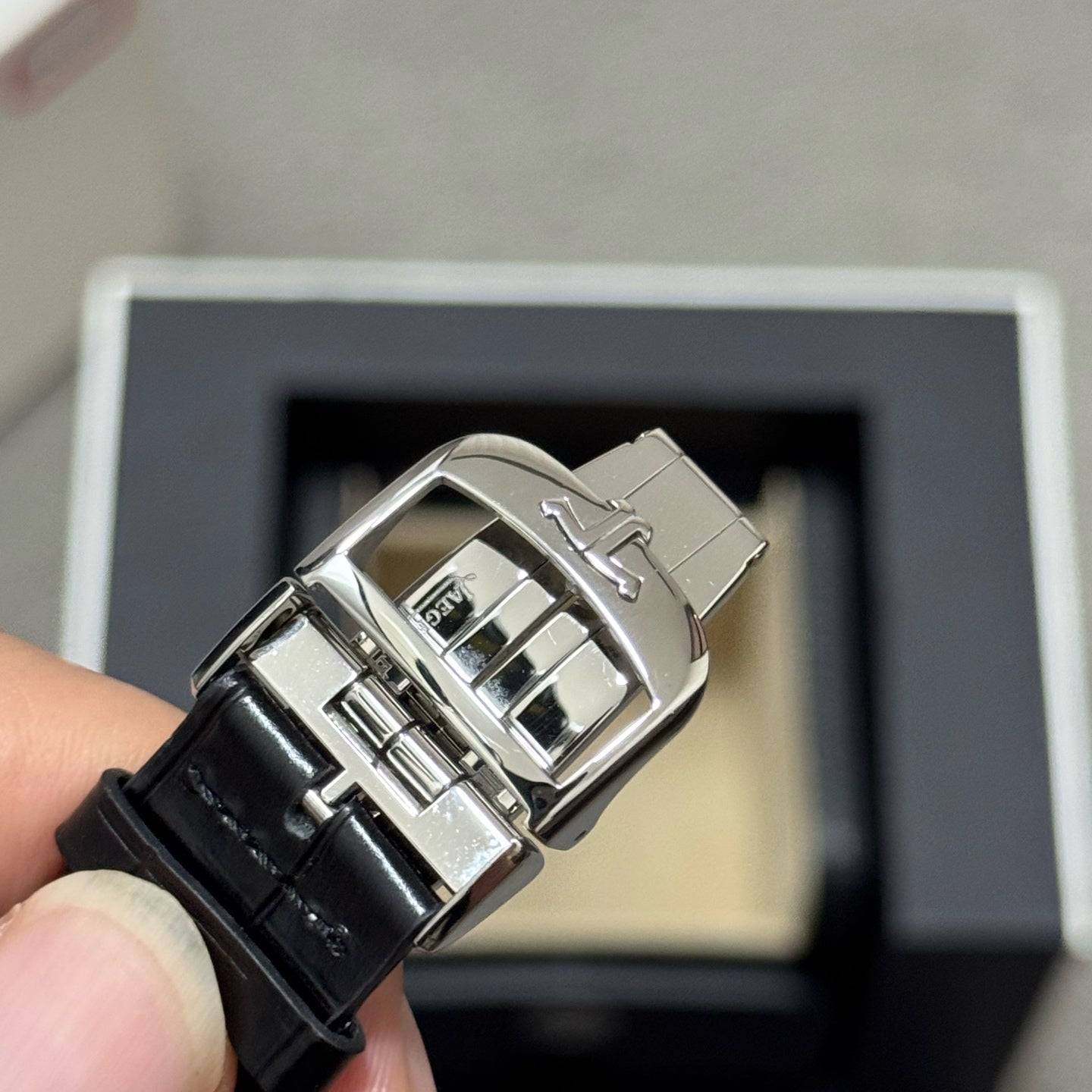 2022 Pre-owned Jaeger-LeCoultre - Q1368480 Master Ultra Thin Moon Stainless Steel / Blue / Alligator