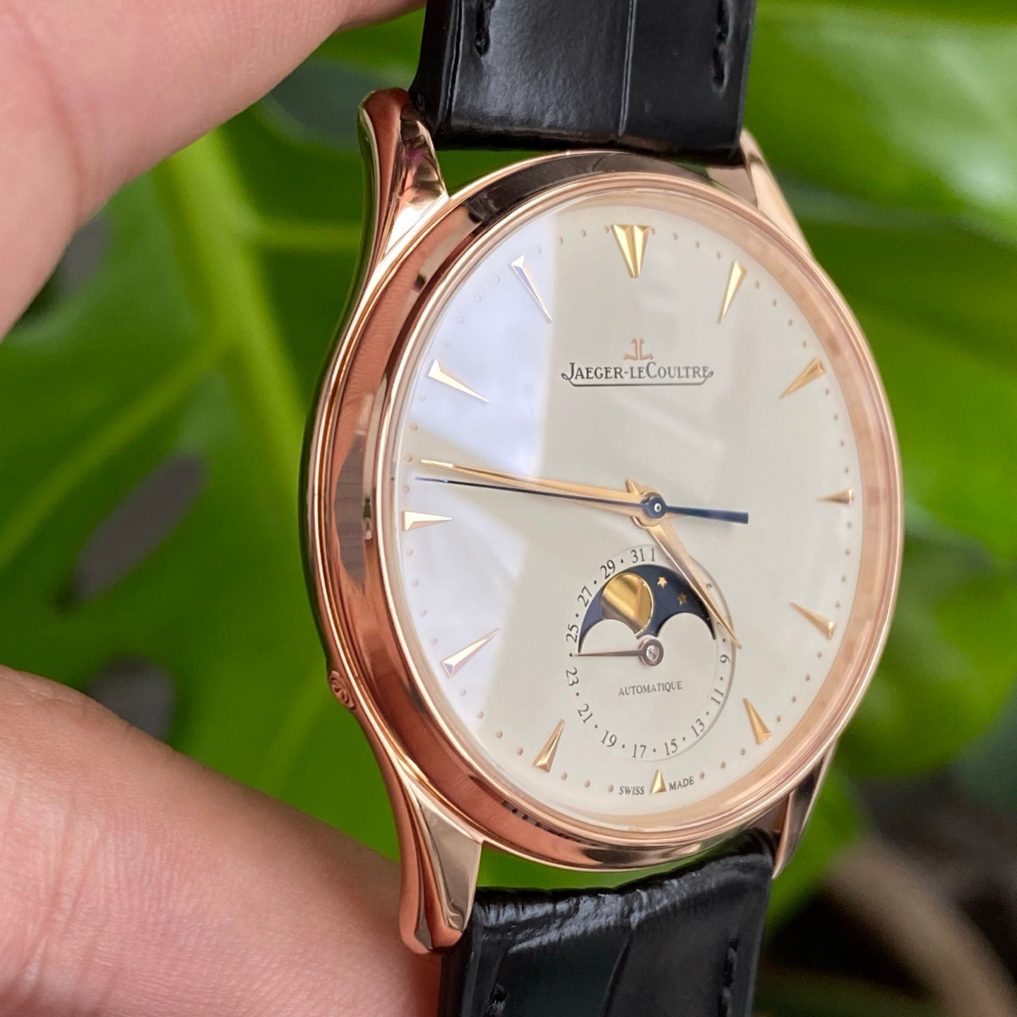 2021 Pre-owned Jaeger-LeCoultre - 1362520 Master Ultra Thin Moon Pink Gold / Eggshell / Alligator