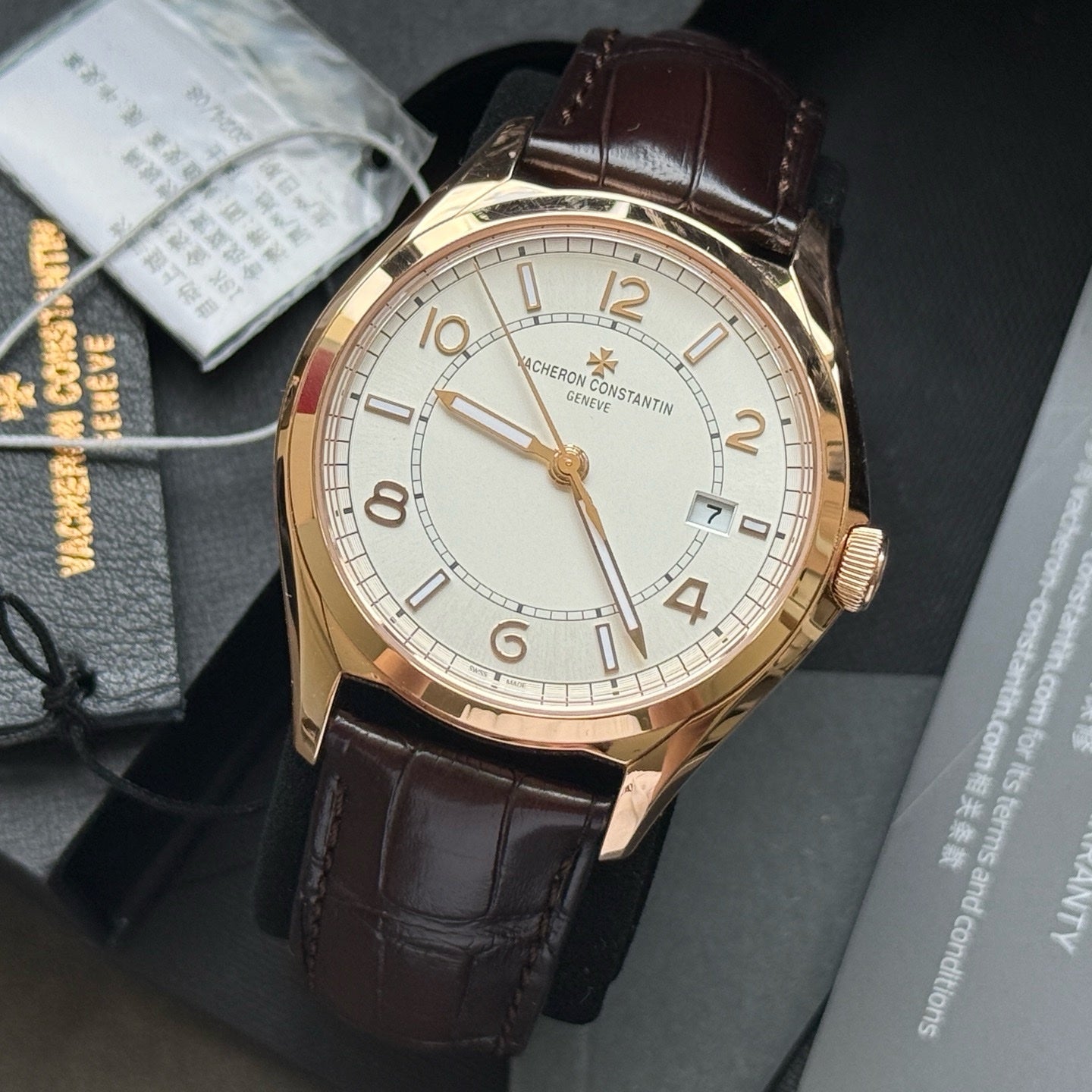2025 New Vacheron Constantin - 4600E/000R-B441 FiftySix Self-Winding Pink Gold / Silver