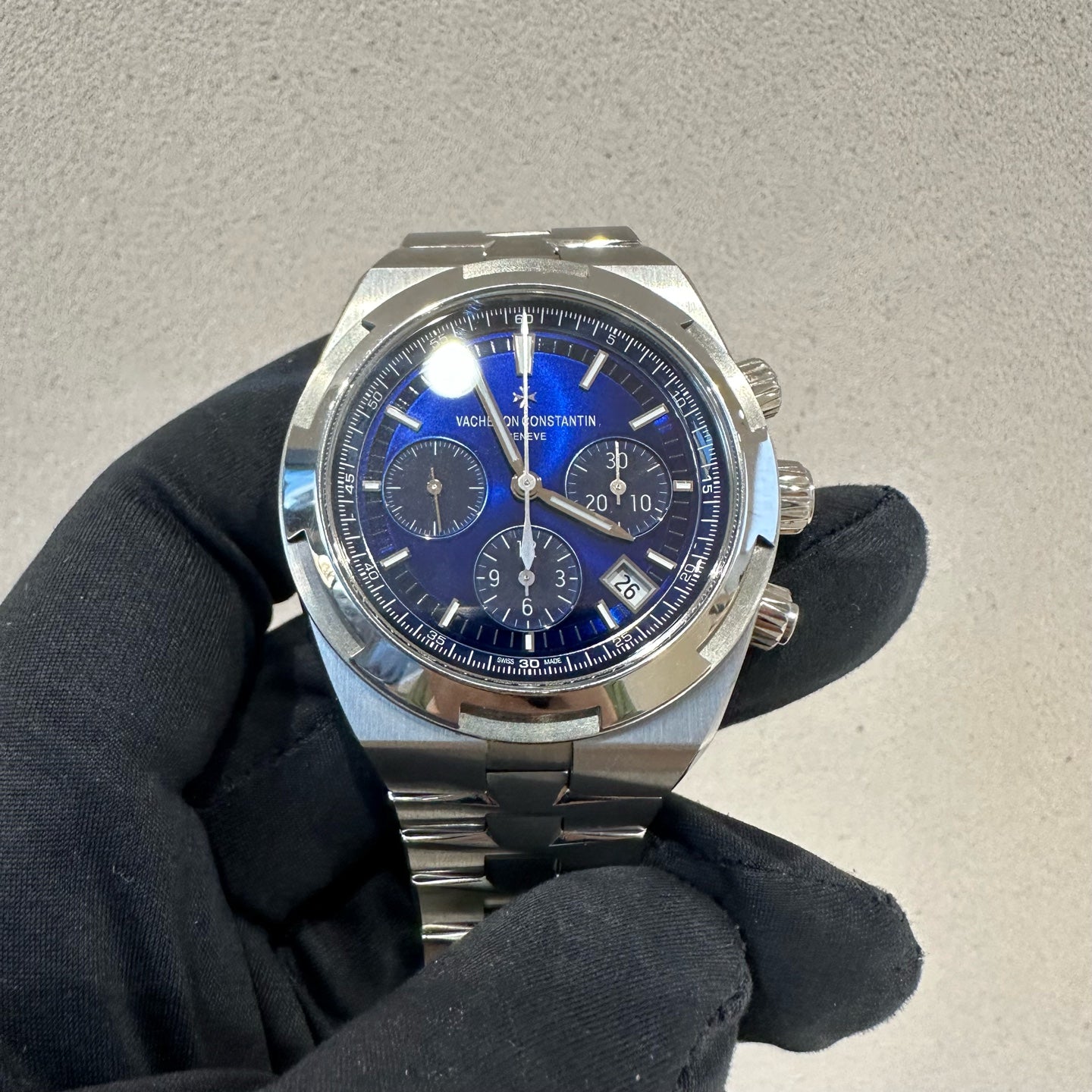 2023 Like New Vacheron Constantin - 5500V/110A-B148 Overseas Chronograph Stainless Steel / Blue
