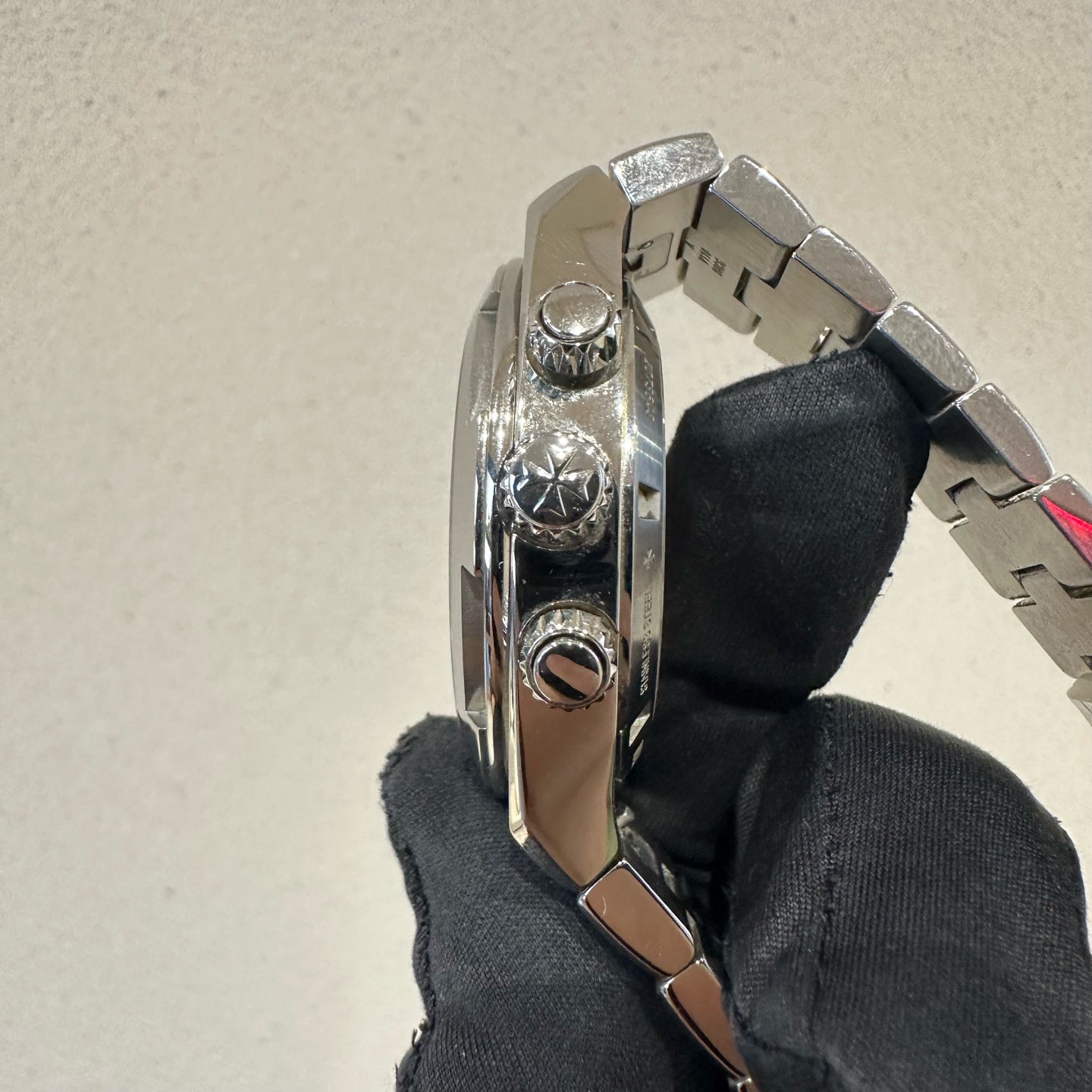 2023 Like New Vacheron Constantin - 5500V/110A-B148 Overseas Chronograph Stainless Steel / Blue