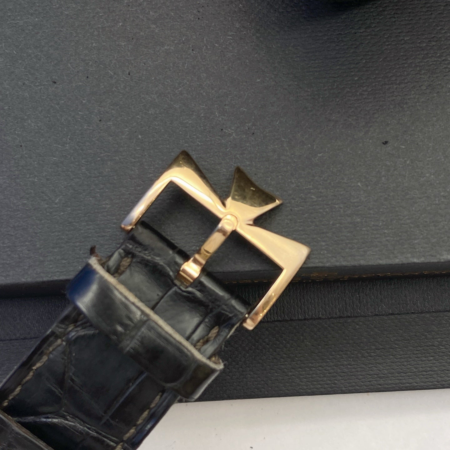 2023 Pre-owned Vacheron Constantin - 82035/000R-9359 Historiques American 1921 Pink Gold / Silver