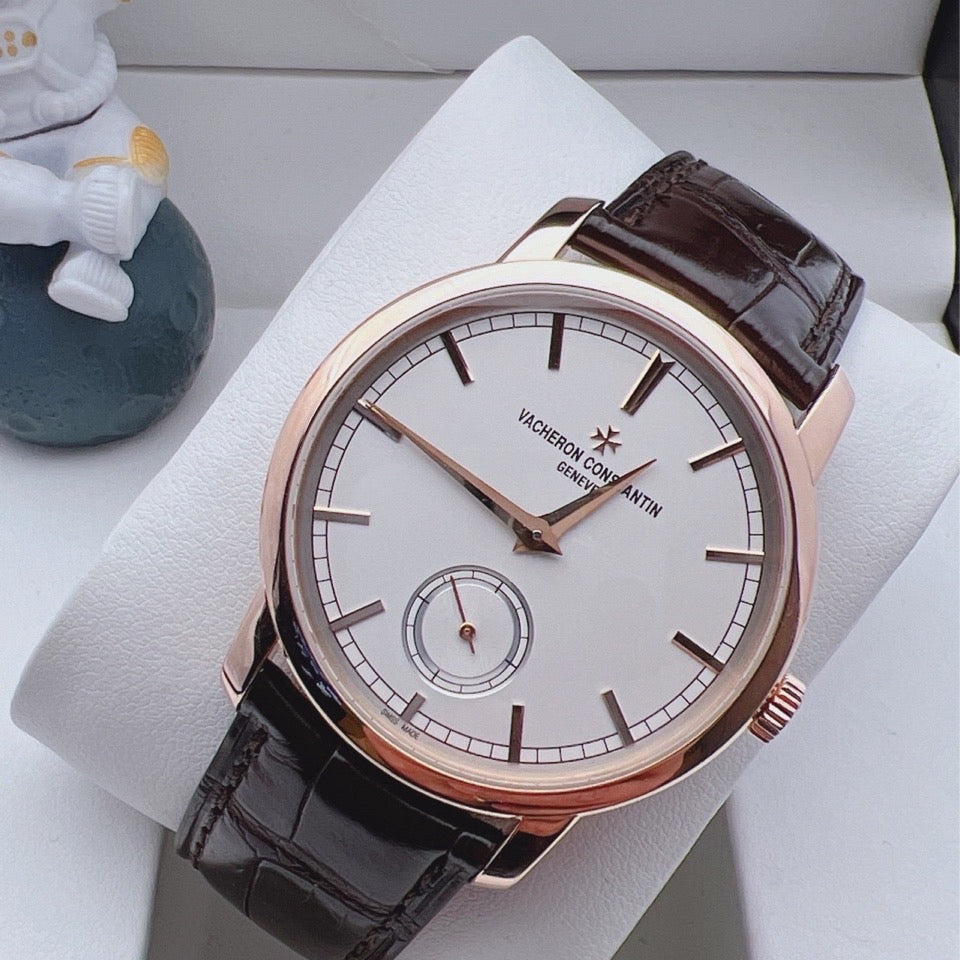 2025 Like New Vacheron Constantin - 82172/000R-9382 Traditionnelle Small Seconds Pink / Silver
