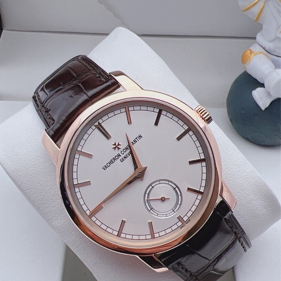 2025 Like New Vacheron Constantin - 82172/000R-9382 Traditionnelle Small Seconds Pink / Silver