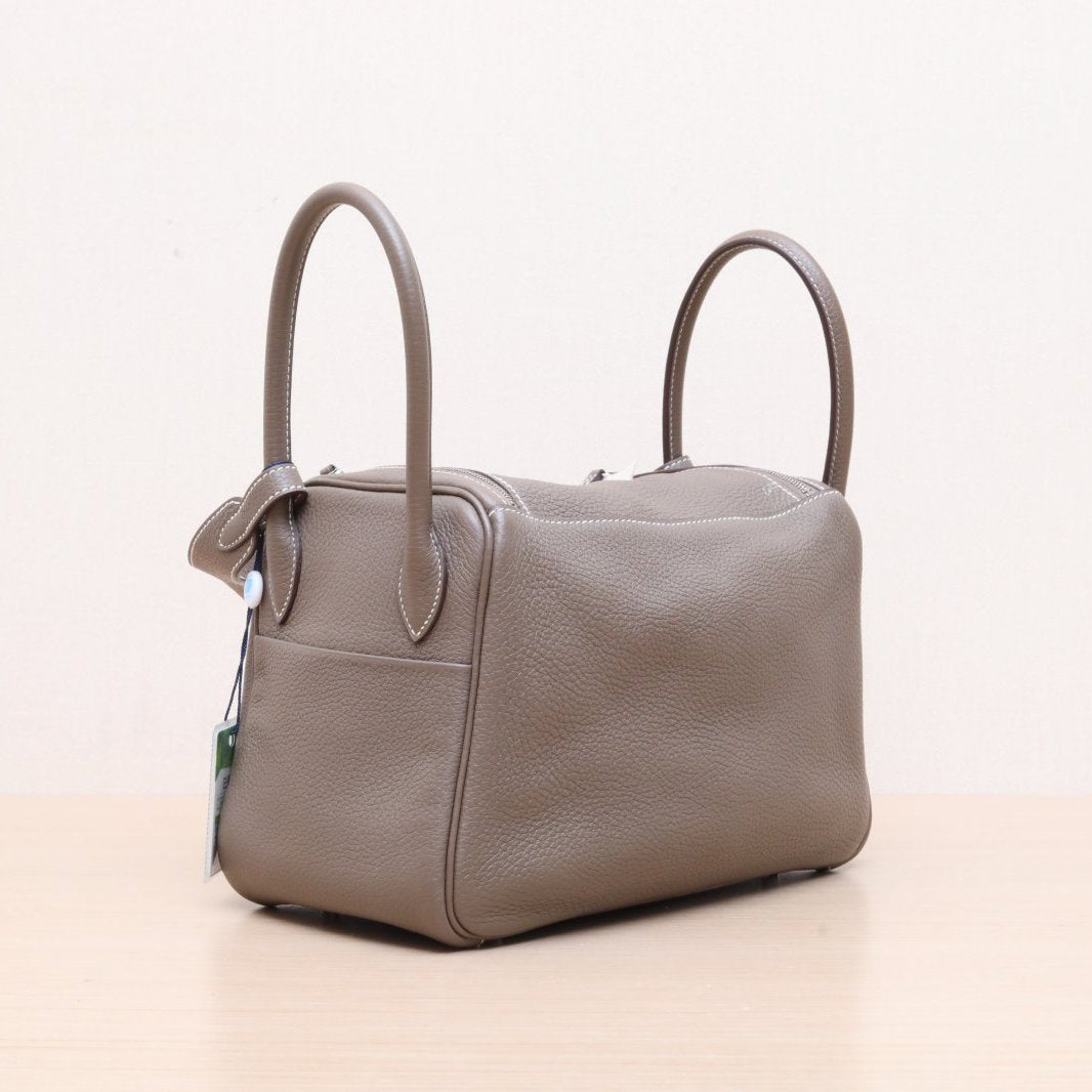 Hermès Lindy 26 Etoupe (18) Taurillon Clemence Palladium Hardware