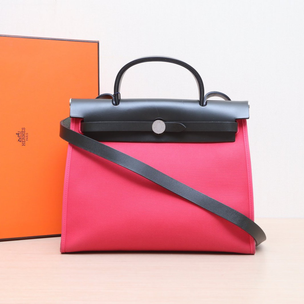 Hermès Herbag 31 Rose Extreme (I6) Canvas Palladium Hardware