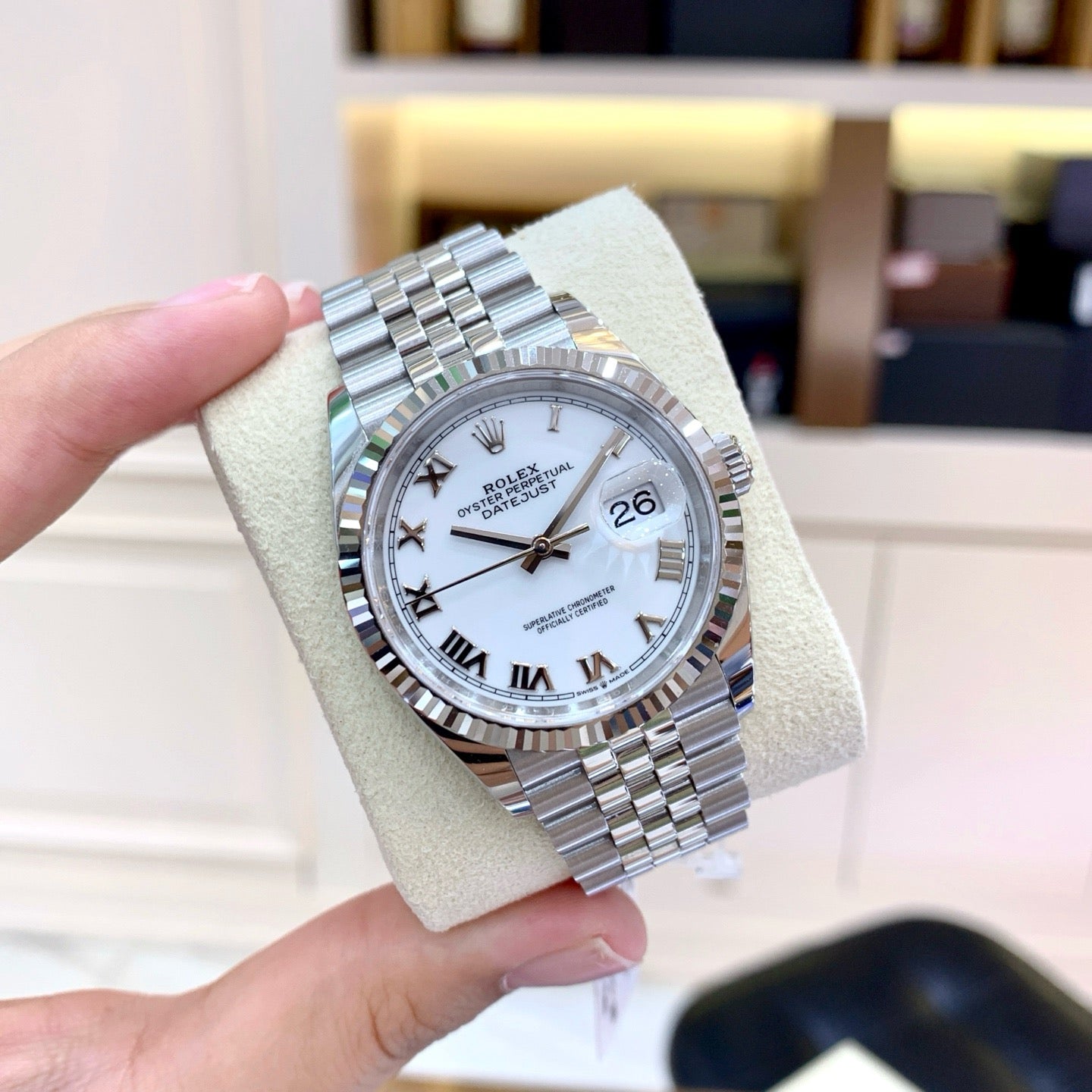 2024 Pre-owned Rolex - 126234-0025 Datejust 36 Stainless Steel / Fluted / White Roman / Jubilee