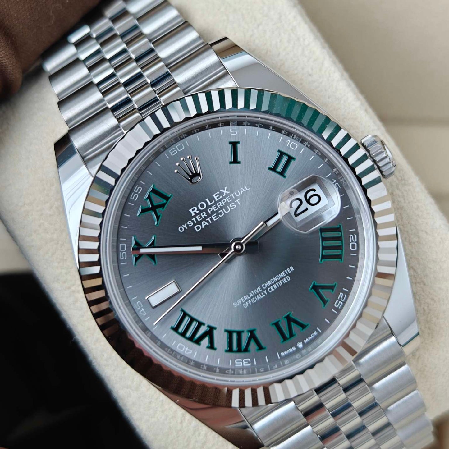 2025 Brand New Rolex - 126334-0022 Datejust 41 Stainless Steel Fluted / Slate - Roman / Jubilee