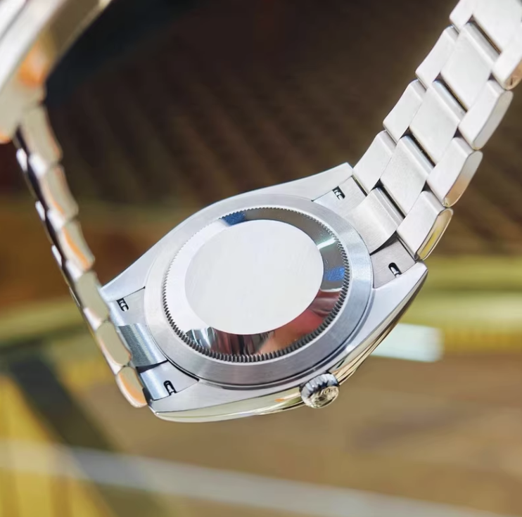 2025 Brand New Rolex - 126334-0027 Datejust 41 Stainless Steel - Fluted / Green / Oyster