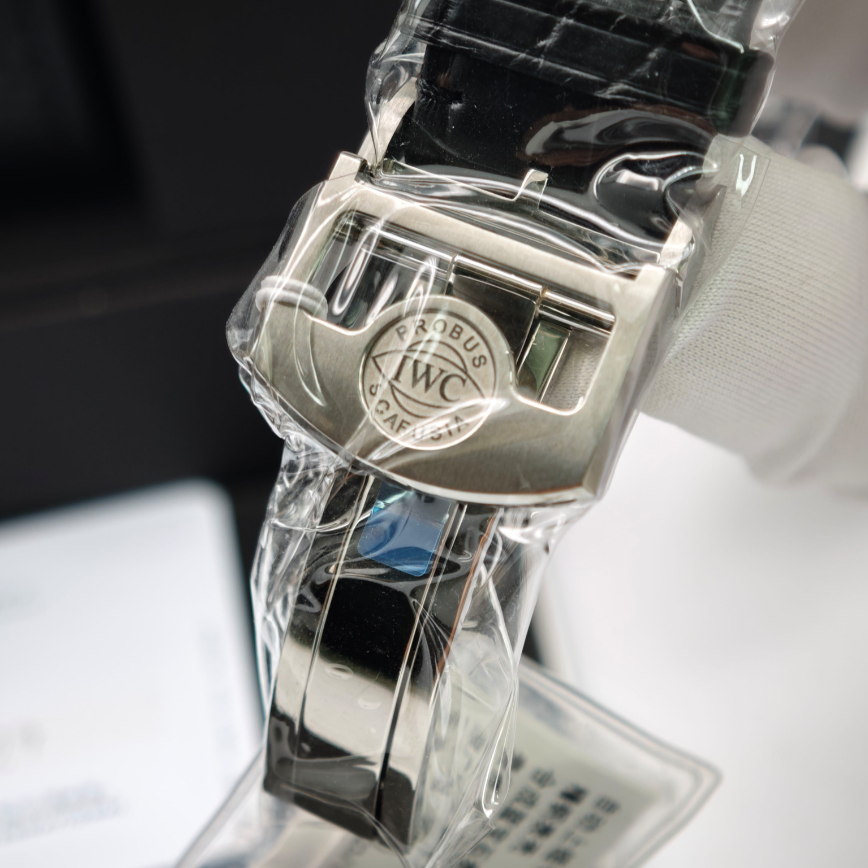 2025 New IWC - IW500704 Portugieser Automatic 5007 Stainless Steel / Silver - Gold Numerals