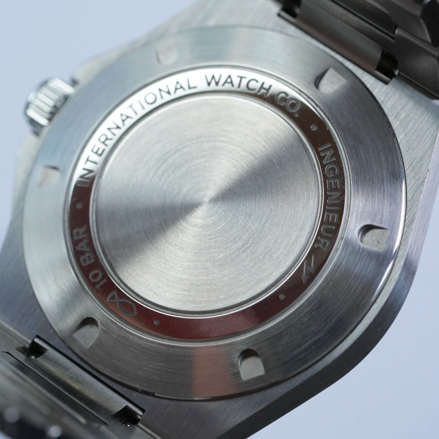 2025 New IWC - IW3289-01 Ingenieur Automatic 40 Stainless Steel / Black