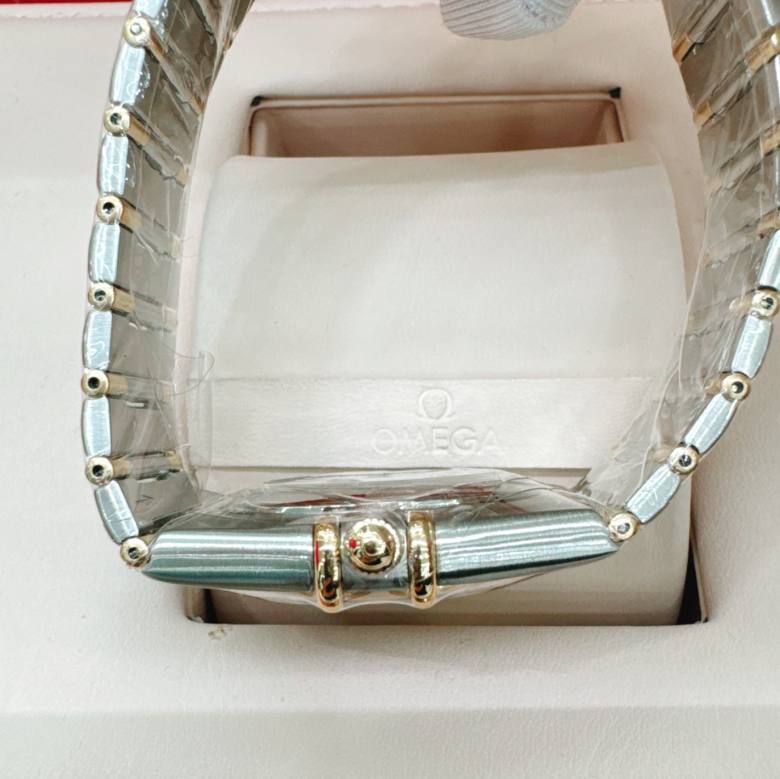 Pre-owned Omega Constellation 1202.15.00