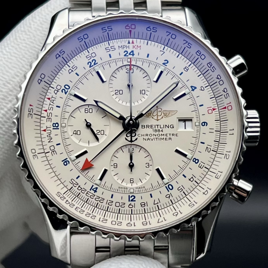 Watch ONLY Pre-owned Breitling - A24322121G1A1 Navitimer World Stainless Steel / Silver / Bracelet