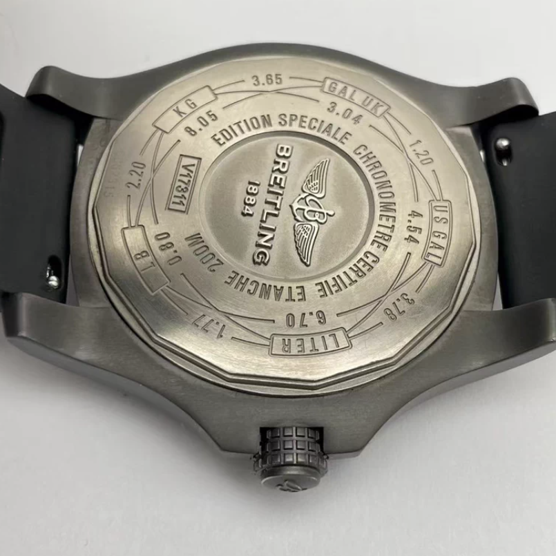 Pre-owned Breitling - V17311101B1W1 Avenger Blackbird 44 Black Titanium / Volcano Black / Military / Pin