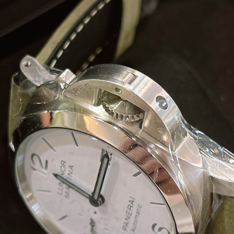 2025 New Panerai - PAM01314 Luminor 1950 44 3 Days Automatic Stainless Steel / White