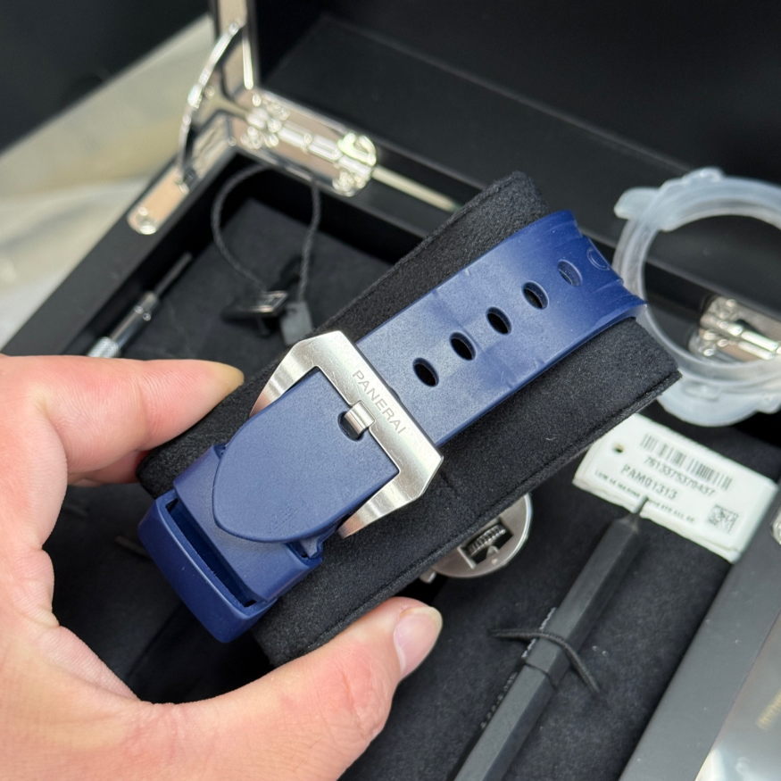 2023 Pre-owned Panerai - PAM01313 Luminor 1950 Marina 3 Days Automatic Stainless Steel / Blue