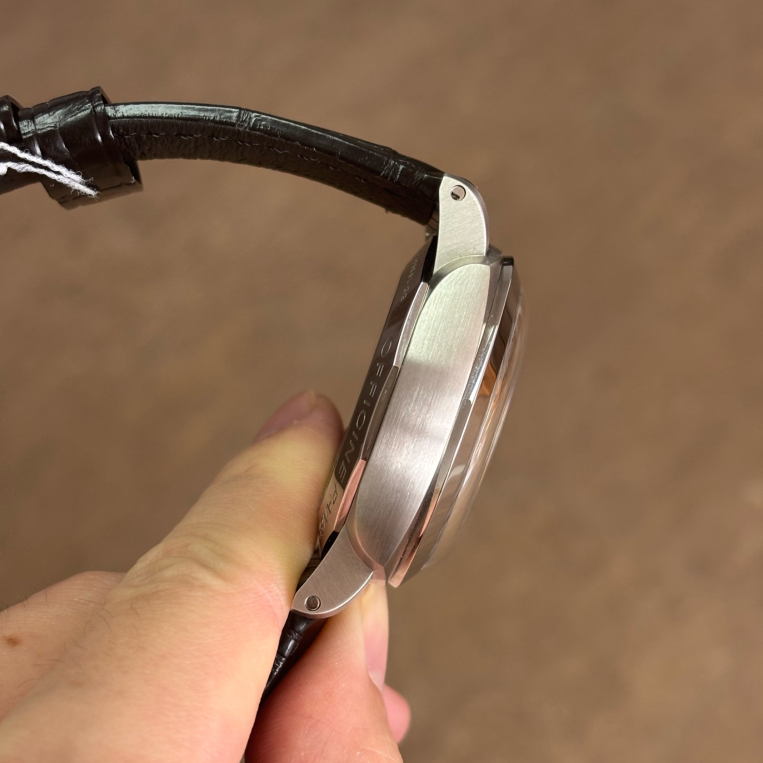 2024 Like New Panerai - PAM00233 Luminor 1950 44 8 Days GMT Stainless Steel / Black