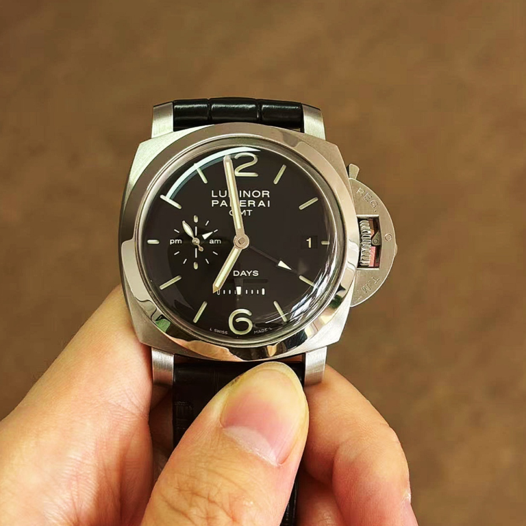 2024 Like New Panerai - PAM00233 Luminor 1950 44 8 Days GMT Stainless Steel / Black